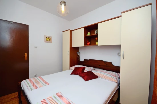 Apartmán Střední Dalmácie - Okrug Gornji DA 7422 N1