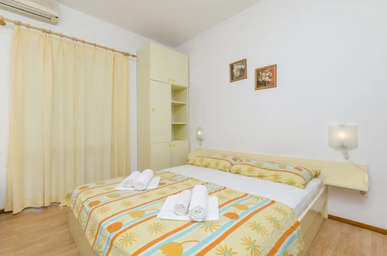 Apartmán Ostrov Hvar - Jelsa OS 9519 N3