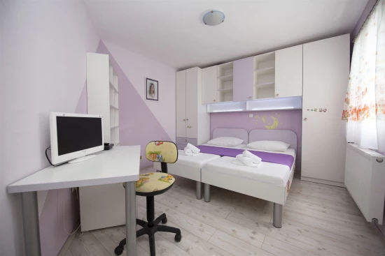 Apartmán Střední Dalmácie - Okrug Gornji DA 7440 N4