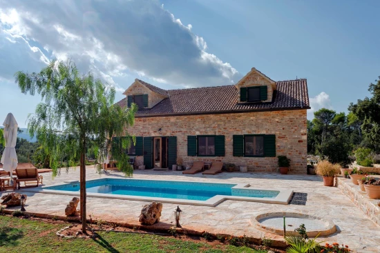 Vila Ostrov Hvar - Stari Grad OS 9554 N1