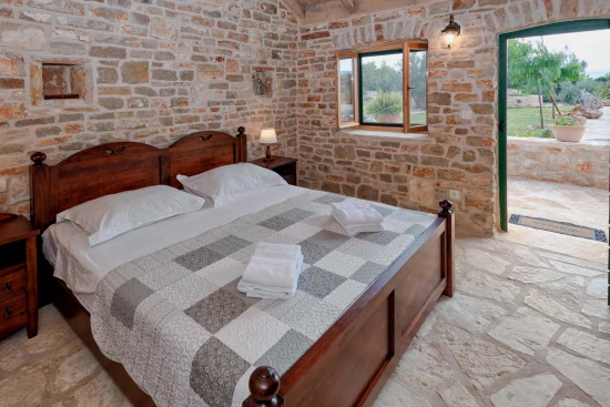 Vila Ostrov Hvar - Stari Grad OS 9554 N1