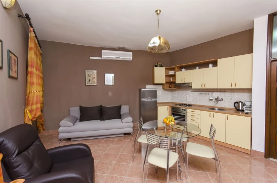 Apartmán Střední Dalmácie - Trogir DA 7442 N1