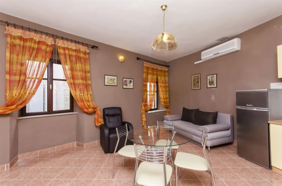 Apartmán Střední Dalmácie - Trogir DA 7442 N1