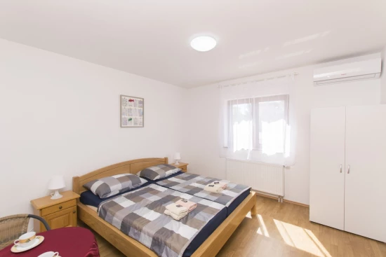 Apartmánový pokoj Severní Dalmácie - Seline DA 7466 N2