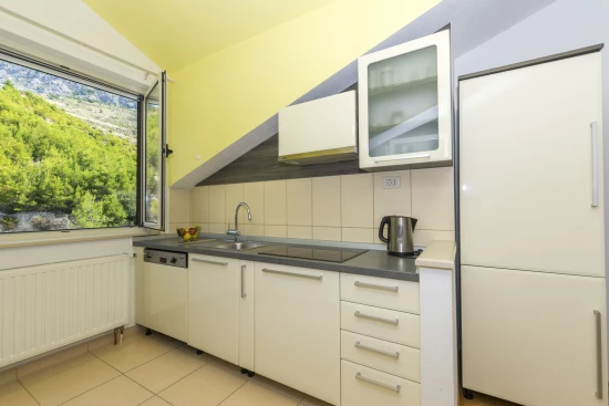 Apartmán Střední Dalmácie - Dugi Rat DA 7469 N1