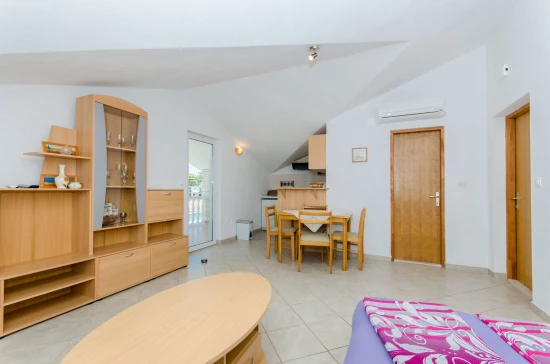 Apartmán Střední Dalmácie - Arbanija (Čiovo) DA 7473 N1