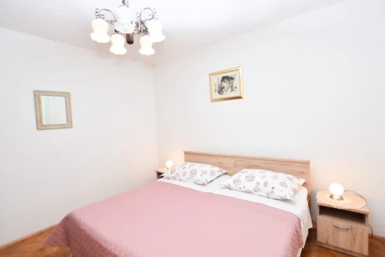 Apartmán Střední Dalmácie - Arbanija (Čiovo) DA 7477 N1