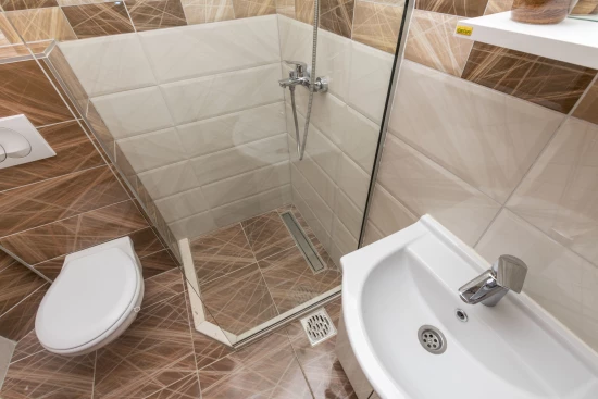 Apartmán Černá Hora - Čanj CH 7022 N5