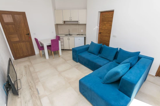 Apartmán Černá Hora - Čanj CH 7022 N5