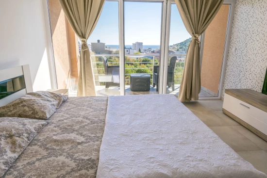 Apartmán Černá Hora - Čanj CH 7022 N7