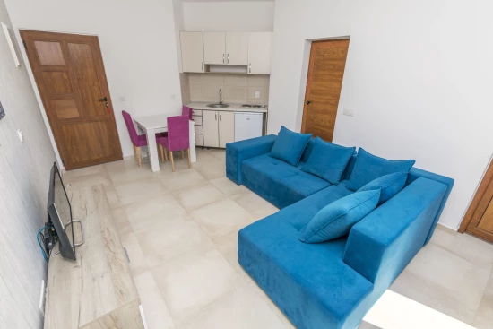 Apartmán Černá Hora - Čanj CH 7022 N11