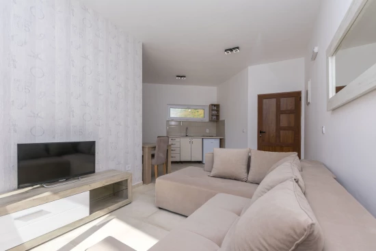 Apartmán Černá Hora - Čanj CH 7022 N12