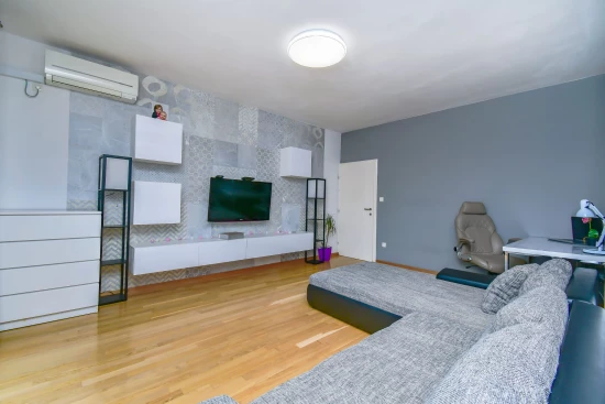 Apartmán Střední Dalmácie - Omiš DA 7495 N1