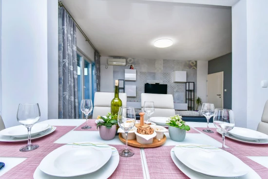 Apartmán Střední Dalmácie - Omiš DA 7495 N1