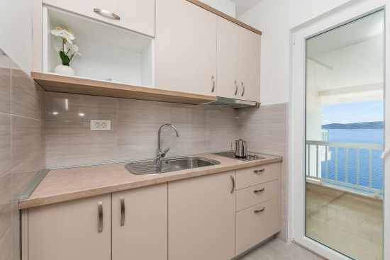 Apartmán Střední Dalmácie - Pisak DA 7508 N2