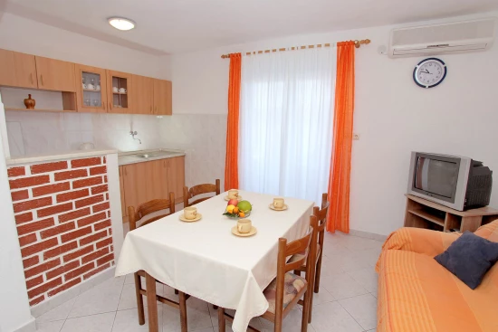 Apartmán Střední Dalmácie - Arbanija (Čiovo) DA 7510 N1