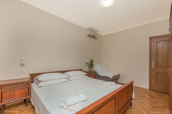 Apartmán Střední Dalmácie - Duće DA 7513 N5