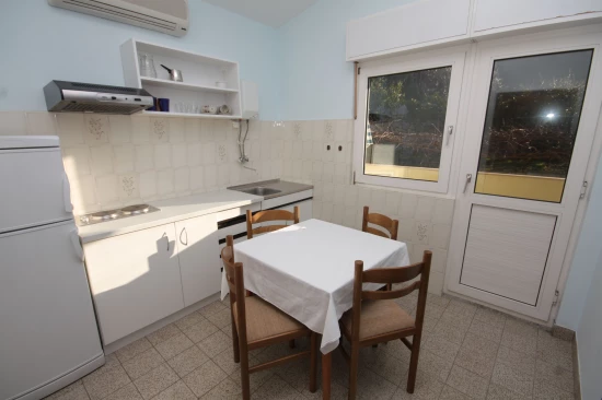 Apartmán Střední Dalmácie - Duće DA 7514 N2