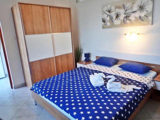 Apartmán Severní Dalmácie - Tribanj (Starigrad) DA 7526 N2