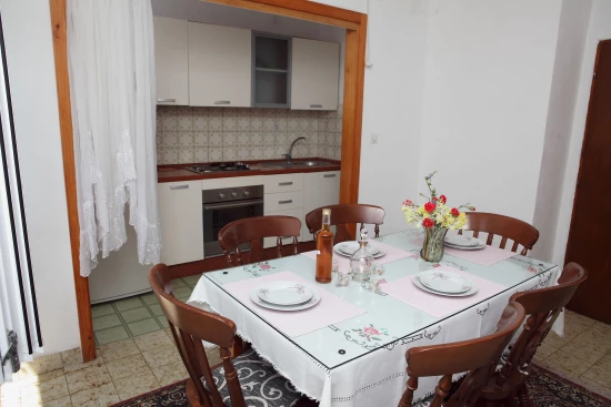 Apartmán Střední Dalmácie - Vinišće DA 7534 N1