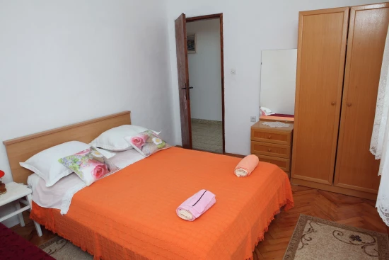 Apartmán Střední Dalmácie - Vinišće DA 7534 N1