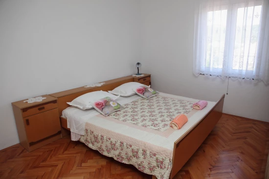 Apartmán Střední Dalmácie - Vinišće DA 7534 N1