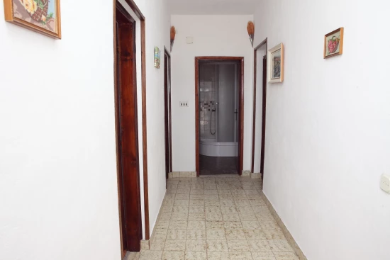 Apartmán Střední Dalmácie - Vinišće DA 7534 N1