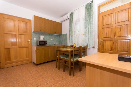 Apartmán Střední Dalmácie - Okrug Gornji DA 7551 N5