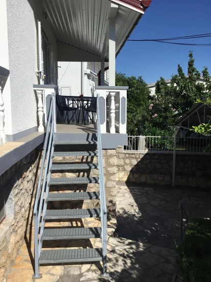 Apartmán Severní Dalmácie - Starigrad Paklenica DA 7571 N1