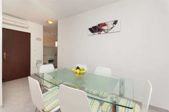 Apartmán Střední Dalmácie - Okrug Gornji DA 7573 N2