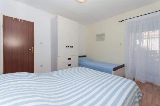 Apartmán Střední Dalmácie - Okrug Gornji DA 7573 N2