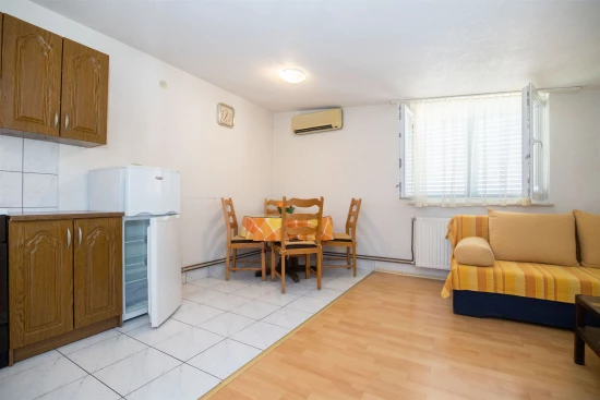 Apartmán Střední Dalmácie - Trogir DA 7577 N1