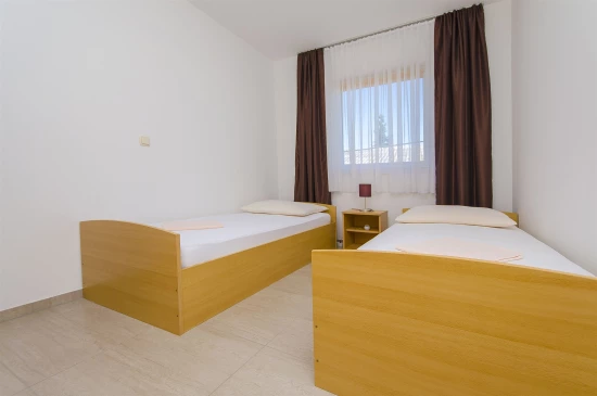 Apartmán Střední Dalmácie - Arbanija (Čiovo) DA 7586 N3