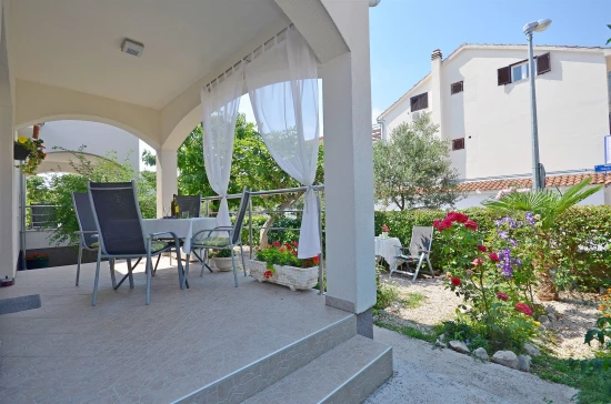 Apartmán Severní Dalmácie - Vodice DA 7603 N1