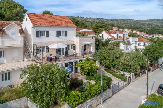 Apartmán Ostrov Brač - Milna (Hvar) OS 9681 N1