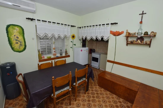 Apartmán Černá Hora - Lepetane CH 7030 N1