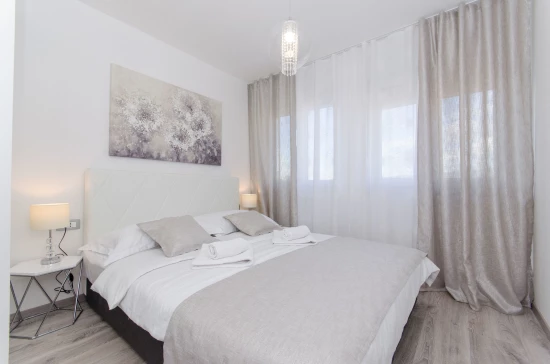 Apartmán Střední Dalmácie - Split DA 7616 N1