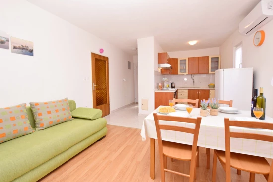 Apartmán Severní Dalmácie - Privlaka DA 7623 N1