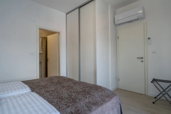 Vila s bazénem Střední Dalmácie - Trogir DA 7635 N1