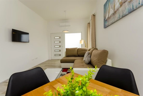 Apartmán Střední Dalmácie - Kaštela DA 7659 N1