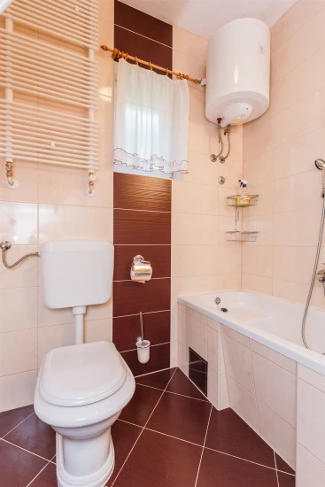 Apartmán Střední Dalmácie - Kaštela DA 7664 N1