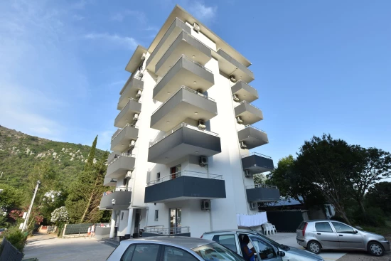 Apartmán Černá Hora - Čanj CH 7040 N1