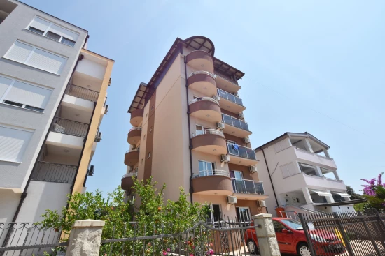 Apartmán Černá Hora - Bar CH 7041 N1