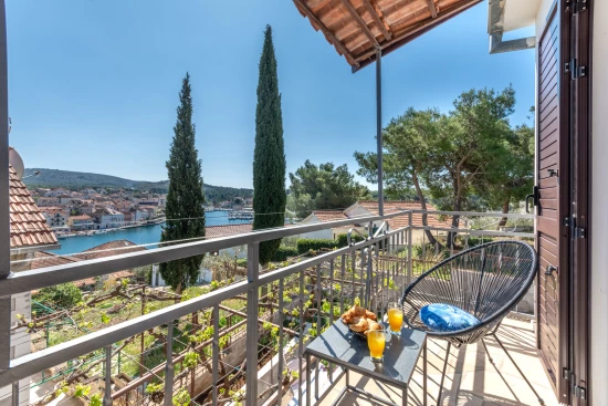 Apartmán Ostrov Brač - Milna (Hvar) OS 9733 N1