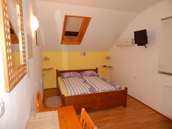 Apartmánový pokoj Kvarner - Rakovica (Plitvická jezera) KV 7129 N2