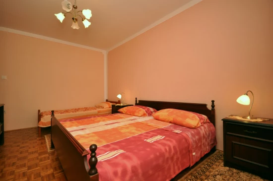 Apartmán Střední Dalmácie - Kaštela DA 7703 N1