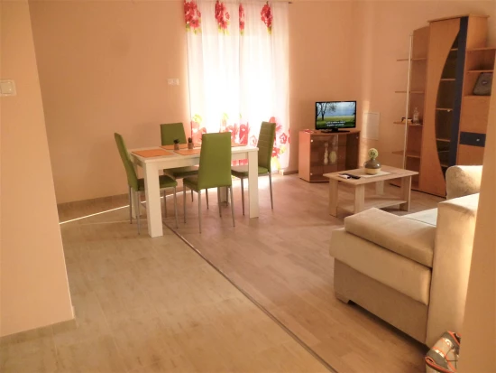 Apartmán Severní Dalmácie - Starigrad Paklenica DA 7709 N1