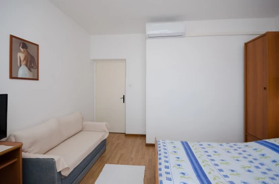 Apartmánový pokoj Ostrov Rab - Palit OS 9757 N1