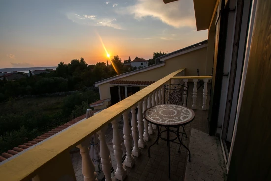 Apartmán Severní Dalmácie - Starigrad Paklenica DA 7727 N2