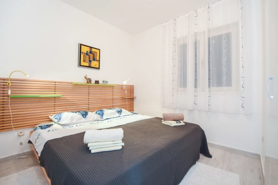 Apartmán Střední Dalmácie - Kaštela DA 7747 N1